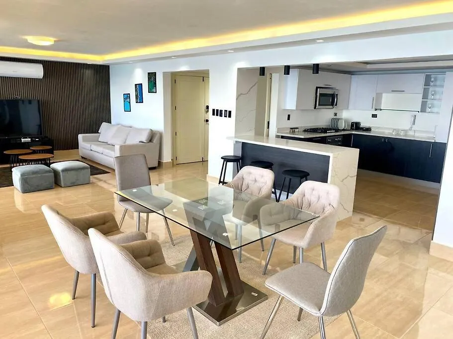 Ferienwohnung Luxury Ph Oceanfront, With Pool, Free Pkg And Wifi Santo Domingo Apartment