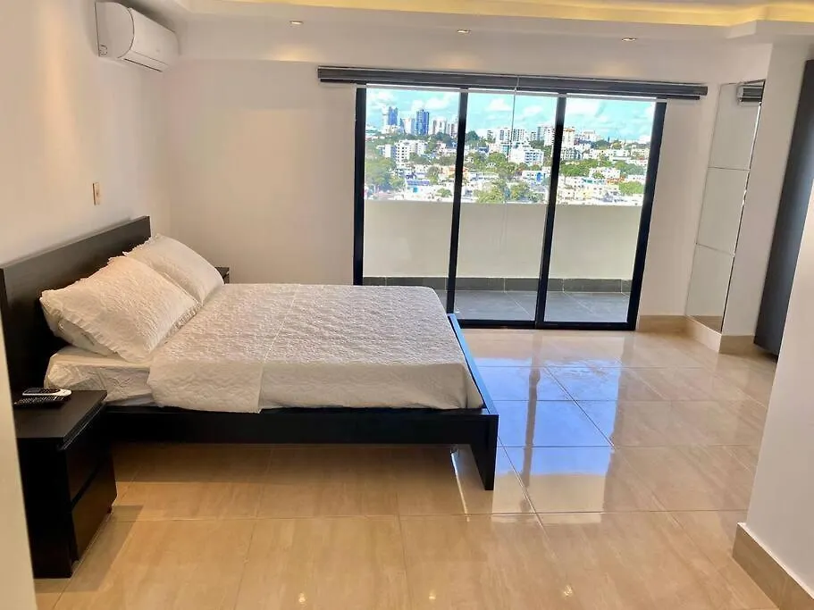 산토도밍고 Luxury Ph Oceanfront, With Pool, Free Pkg And Wifi 아파트 0*,  도미니카 공화국