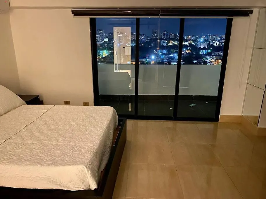 산토도밍고 Luxury Ph Oceanfront, With Pool, Free Pkg And Wifi 아파트 0*,